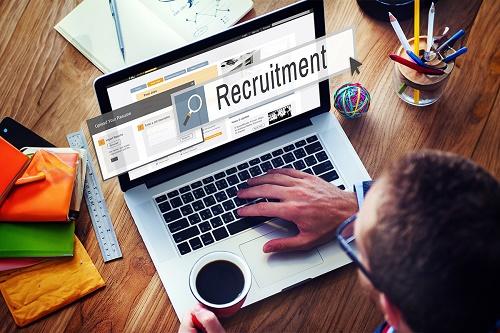 如何選擇合适的軟件開發人員招聘評估平台